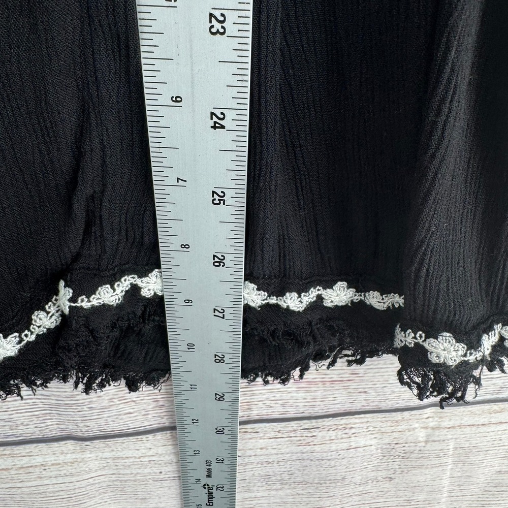 Free People Babydoll Top Womens XS Black White Embroidered Deep V-Neck OB815447 - Picture 8 of 8